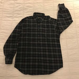 Orvis 100% cotton button down shirt